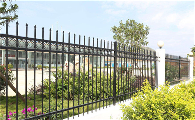 滁州铁艺栏杆-少博金属「可靠省心」-园林铁艺栏杆